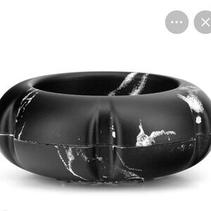 Scentsy Mini Fan Diffuser New in Box, Color Marble Black.